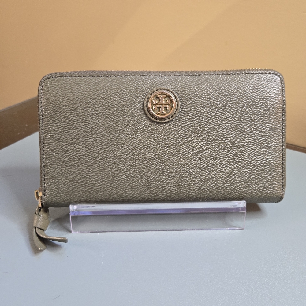 TORY BURCH Continental Full Zip Robinson Leather Wallet Olive Green - Picture 3 of 13